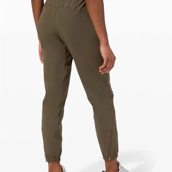 Lululemon adapted state high rise jogger sz14 - Picture 2 of 8